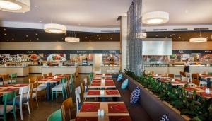 Reštaurácia alebo iné gastronomické zariadenie v ubytovaní Hotel Ičići - Liburnia
