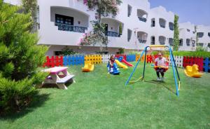 Herní místnost nebo prostor pro děti v ubytování Verginia Sharm Resort & Aqua Park