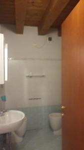 Koupelna v ubytování Alloggi Alba