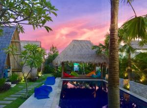 Bazén v ubytování The Hideaway Canggu nebo v jeho okolí