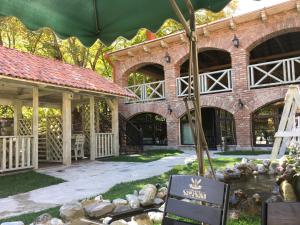 Zahrada ubytování Hotel Restaurant Kakhaberi