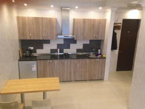 A cozinha ou cozinha compacta de OldBatumi Apartment
