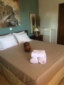 A bed or beds in a room at N&Μ