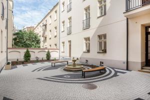 Budova, v ktorej sa apartmán nachádza