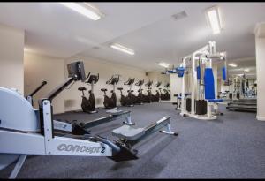 Fitnes centar i/ili fitnes sadržaji u objektu Gold Coast Family Apartment