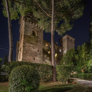 Gallery image of Castello Delle Quattro Torra in Siena