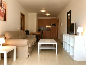 Imagen de la galería de Apartamento Deluxe a Pie de Pista Miramar Ski, en Sierra Nevada