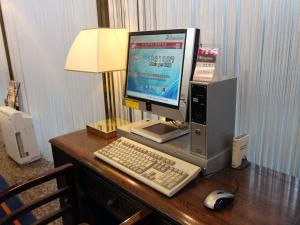 TV a/nebo společenská místnost v ubytování Shibuya Creston Hotel