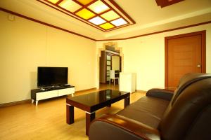 Gallery image of Bluesky Pension in Pocheon