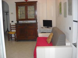 A television and/or entertainment centre at Come a casa