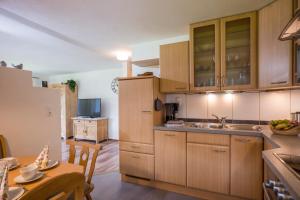 Kuchyň nebo kuchyňský kout v ubytování Ferienwohnung Lehenhof