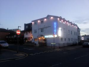 Gallery image of Barking Park Hotel in Barking