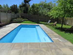 Πισίνα στο ή κοντά στο Sandy's Place +28 φωτογραφίες