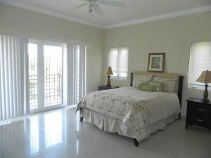 Gallery image of Alexanders Penthouse on the beach in Ocho Rios
