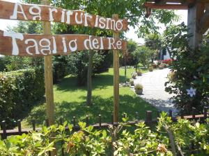A garden outside Agriturismo Taglio del Re