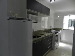 Dapur atau dapur kecil di Atalanta 201A +19 gambar