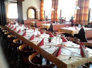 Restoran või mõni muu söögikoht majutusasutuses Pension Tilly