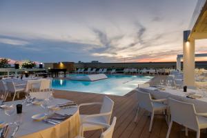 Foto dalla galleria di Le Dune Suite Hotel a Porto Cesareo