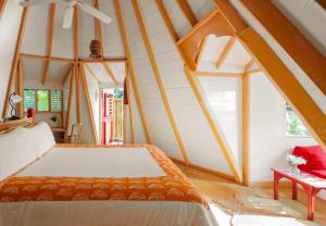 Letto o letti in una camera di The Caves