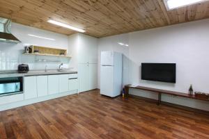 Virtuvė arba virtuvėlė apgyvendinimo įstaigoje Seasidepine Pension