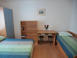 Кровать или кровати в номере Apartment Sara