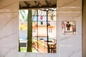 Galeriebild der Unterkunft Lazy Frog Guest House in Cavelossim