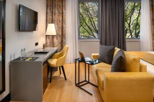 Area tempat duduk di Sia Split Hotel