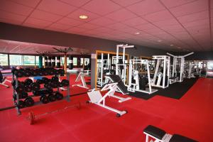Fitness centrum a/nebo fitness zařízení v ubytování Nouvelle