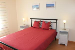 Postel nebo postele na pokoji v ubytování Baleal Beach Apartment