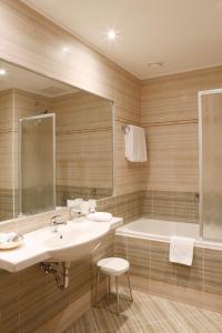 Hotel Kolonada的一间浴室