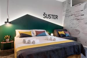 Posteľ alebo postele v izbe v ubytovaní Stay Swanky Hostel