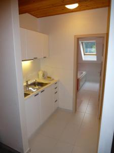 Köök või kööginurk majutusasutuses Penzión VODÁR +17 fotot