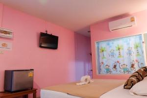 TV a/nebo společenská místnost v ubytování Great Hill Resort