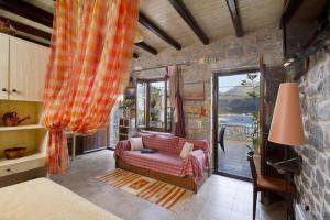 Гостиная зона в Elixirion Guest House