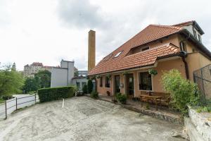 チェスキー・クルムロフにあるPenzion Na Špičákuのギャラリーの写真