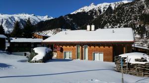 Afbeelding uit fotogalerij van Casa Aurora in Sedrun