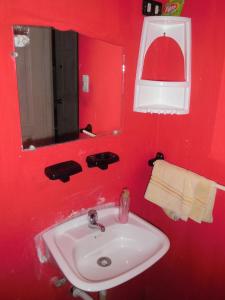 Gallery image of Hostal Camping Beach in Salinas