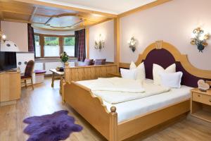 Ένα ή περισσότερα κρεβάτια σε δωμάτιο στο Hotel "Zum Ritter"