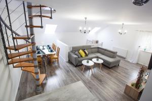 Posedenie v ubytovaní Apartamenty Kowary