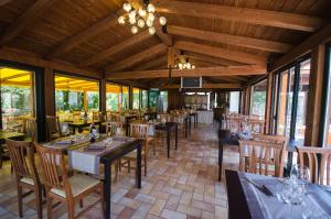 Restaurace v ubytování Hotel Duca Della Corgna