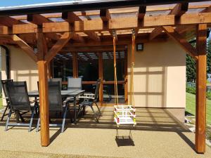 Balkón alebo terasa v ubytovaní Chalupa na Lipně - Holiday House 1
