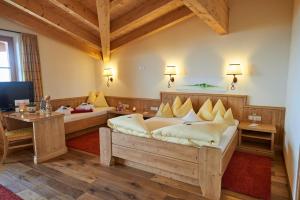 Posezení v ubytování Berggasthof Platzlalm