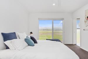 Katil atau katil-katil dalam bilik di Sea View at Silver Sands - C21 SouthCoast Holidays +7 gambar