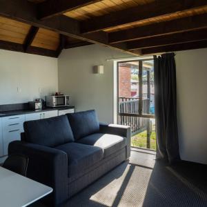 Posezení v ubytování Duvauchelle Seaside Motel