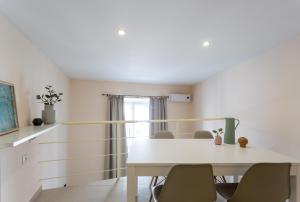 Fotografia z galérie ubytovania Apartamentos Diaber Gerona 22 v destinácii Seville