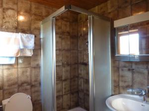 Kúpeľňa v ubytovaní Haus Früh + 32 fotografií