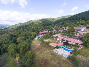 Gallery image of Kostadinovi Kashti Complex in Elena