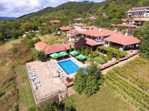 Gallery image of Kostadinovi Kashti Complex in Elena