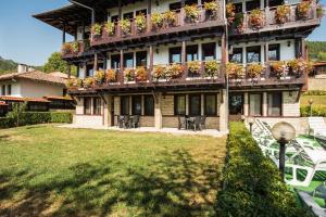 Gallery image of Family Hotel Sunny Hills in Elena +31 photos