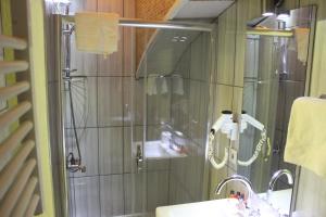 Koupelna v ubytování Element Suites